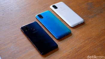 Ada tiga varian warna yang dihadirkan Samsung. Foto: Adi Fida Rahman/detikINET