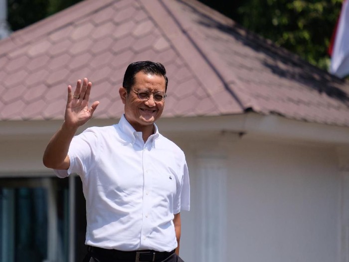 Juliari Batubara di Istana