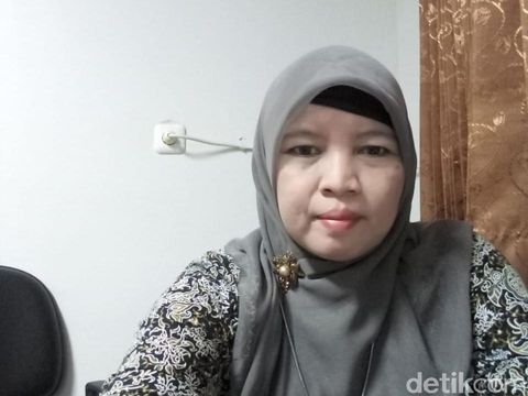 Sugianti tak kunjung mendapat SK meski proses pemberkasan administrasi PNS selesai telah selesai 2015