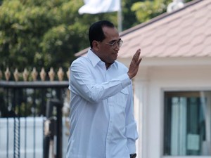 Kabinet Jokowi 88%: Calon Menteri Profesional 15 Orang, Politikus 14 Orang