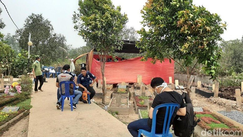 Kecurigaan Polisi Berujung Bongkar Makam Mahasiswa yang Tewas saat Diksar Kecurigaan Polisi Berujung Bongkar Makam Mahasiswa yang Tewas saat Diksar