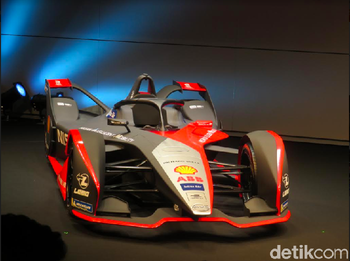 Mobil Formula E Nissan Mobil Formula E Nissan