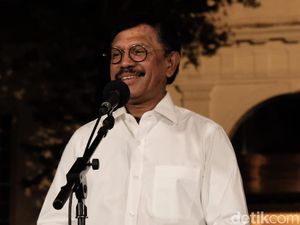 Sinyal Johnny Plate Jadi Menkominfo