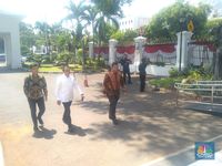 Politisi Golkar Zainudin Amali Juga Merapat ke Istana