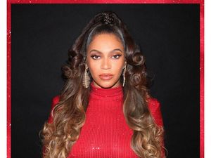 Obama-Beyoncé Bawa Black Lives Matter di Pidato Dear Class 2020