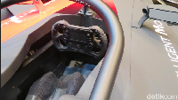 Seiring kami mendekati musim kedua kami mengikuti Formula E, tim desain kami mengusulkan tampilan baru, untuk menghargai warisan Jepang, ujar Alfonso Albaisa, Senior Vice President Global Design Nissan di Nissan Headwuarter, Yokohama, Jepang, Selasa (22/10/2019). Foto: Zulfi Suhendra/detikcom