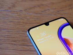 Unboxing Galaxy M30s, Ponsel Baterai Super Jumbo Rp 3 Jutaan