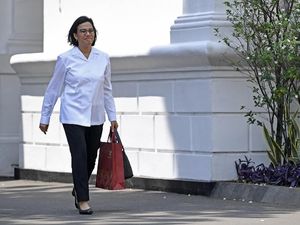 Resep Sri Mulyani Berprestasi dan Masuk Kabinet Jokowi Lagi: Kerja dan Doa