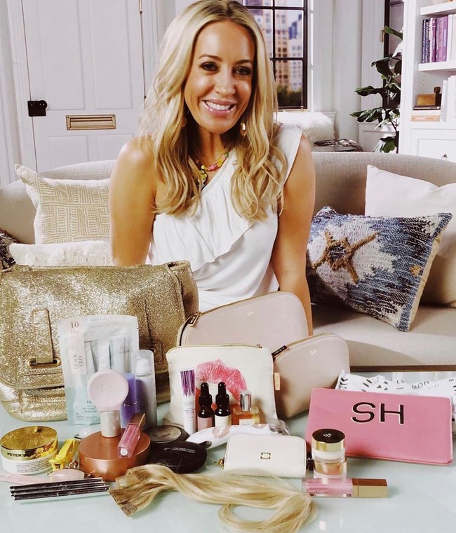 Tak lama setelahnya, Sara mendapat banyak pesanan hingga akhirnya memutuskan untuk meninggalkan pekerjaan. Setahun kemudian, scrub Sara Happ difitur di People Magazine yang membuat situsnya error saking banyaknya pesanan. Foto: Instagram @sarahapp