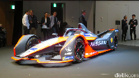 Secara umum, kedua mobil Formula E masih sama, dibuat oleh Spark Racing Technology, dengan sasis yang dirancang oleh Dallara dan sistem baterai yang dibuat Williams Advance Engineering. Zulfi Suhendra/detikcom