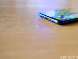 Unboxing Galaxy M30s, Ponsel Baterai Super Jumbo Rp 3 Jutaan