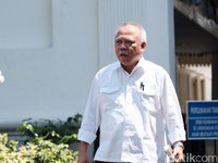 Jokowi Panggil Eks Sopir Angkot, Kisah Sri Mulyani & Prabowo soal Utang