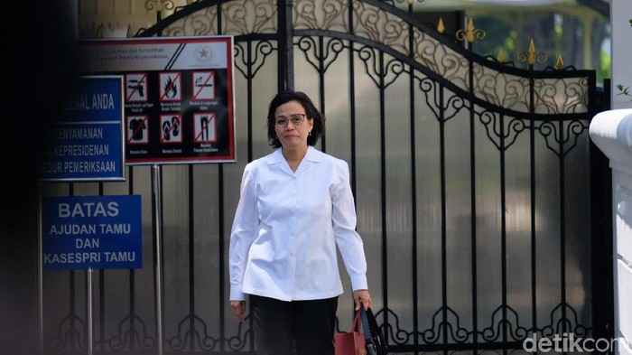 Sri Mulyani usai bertemu Jokowi (Andhika Prasetia/detikcom)