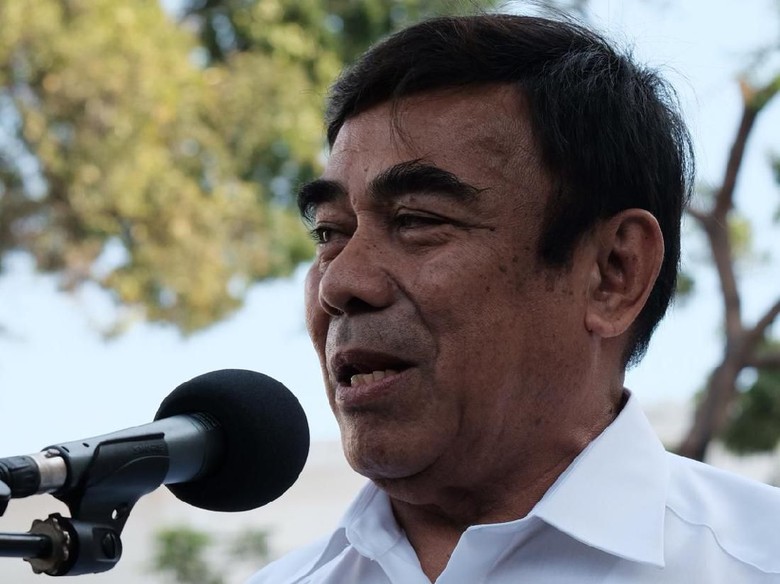Gerindra Harap-harap Cemas Menteri Agama Jenderal (Purn) Fachrul Razi Gerindra Harap-harap Cemas Menteri Agama Jenderal (Purn) Fachrul Razi
