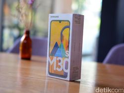 Unboxing Galaxy M30s, Ponsel Baterai Super Jumbo Rp 3 Jutaan