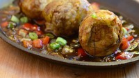 Banyak juga restoran yang merubah menu balut ini, menjadi hidangan tumisan dengan bumbu dan rempah lain agar rasanya lebih enak. Foto: Istimewa