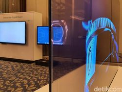 Penampakan Panel OLED Tembus Pandang LG Seharga Rp 700 Jutaan