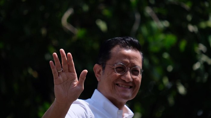 Juliari Batubara di Istana