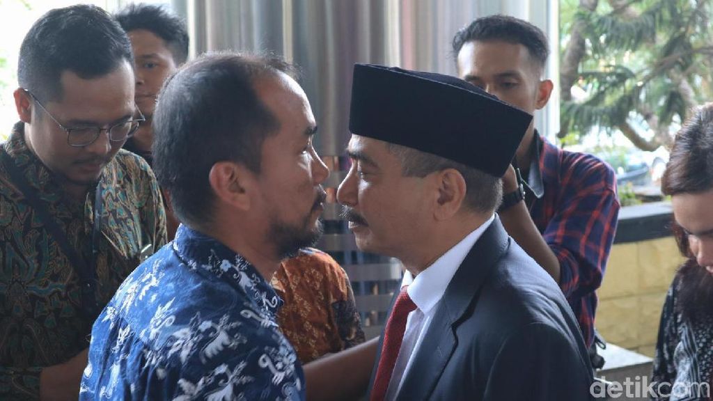 Momen Haru Arief Yahya Usai Sertijab di Kementerian Pariwisata