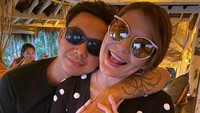 Tamara pun tampak sangat mesra dengan pria tersebut. Dok. Instagram/tamarableszynskiofficial