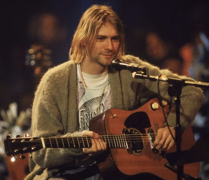 Pakaian Kurt Cobain Yang Dilelang