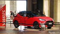 Toyota Yaris akhirnya masih dalam daftar 10 besar mobil terlaris global dengan mengisi posisi enam. Secara global, Toyota Yaris terjual sebanyak 168.077 unit, naik 71,2%. Yaris juga naik 7 peringkat ke posisi enam. Foto: Toyota