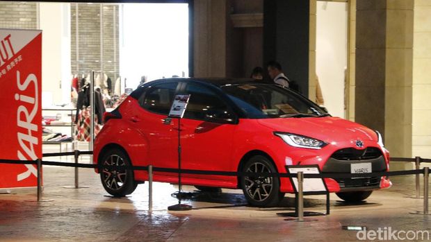Yuk, Lihat Toyota Yaris JDM Model dari Dekat