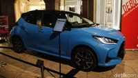 Yaris terbaru juga dilengkapi sistem penggerak empat roda elektrik yang disebut E-Four.  Foto: Dadan Kuswaraharja