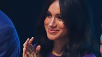 Dalam video tersebut Meghan mengatakan bahwa dirinya masih sama dengan dirinya yang lalu dan ia ingin orang-orang paham akan hal itu. Gareth Fuller - Pool/Getty Images