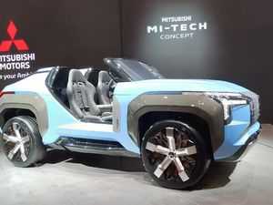 SUV Mungil Mitsubishi Ini Disapa MI-Tech