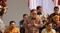 Namun, sampai ibu kota baru belum dibangun, ia dipindahkan jabatannya sebagai Menristek/Kepala Badan Riset dan Inovasi Nasional (BRIN). Dengan dileburnya Kemenristek ke Kemendikbud, BRIN dikabarkan akan berdiri sendiri. Namun, seorang sumber yang dipercaya mengabarkan, Bambang juga telah mengundurkan diri sebagai Kepala BRIN. Andhika Prasetia/detikcom