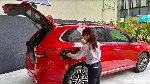 Keren, Diler Mitsubishi Ini Seperti Cafe