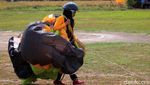 87 Atlet Paralayang Internasional Unjuk Gigi di Sumedang