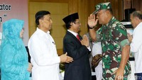 Acara serah terima jabatan Menko Polhukam tersebut juga dihadiri oleh jajaran dari Kemenko Polhukam dan sejumlah tamu undangan lainnya.