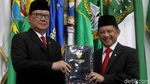 Senyum Tito Karnavian Saat Sertijab Mendagri
