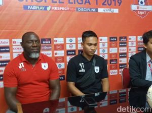 Taklukkan Semen Padang, Persipura Mengaku Hoki