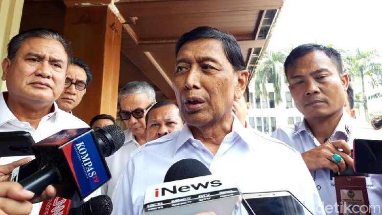 Wiranto Ungkap 3 PR Berat Mahfud Md di Kemenko Polhukam Wiranto Ungkap 3 PR Berat Mahfud Md di Kemenko Polhukam