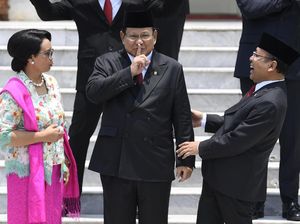 Ekspresi Semringah Menteri Jokowi Usai Pelantikan