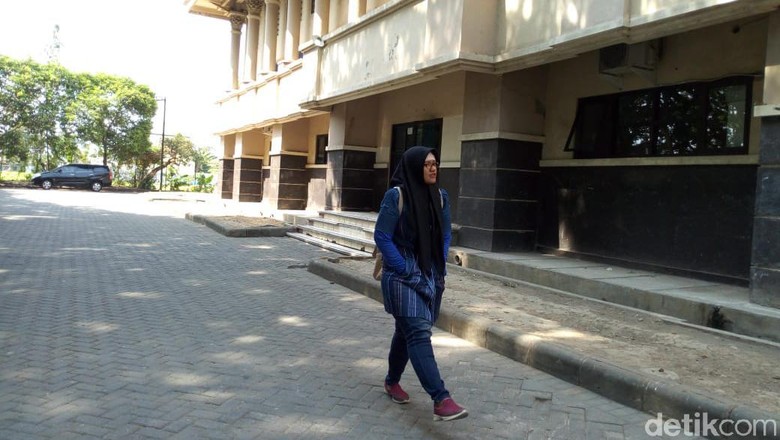 Viral Video Asusila Diduga Berlokasi di Kantor Dispora Ponorogo Viral Video Asusila Diduga Berlokasi di Kantor Dispora Ponorogo