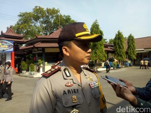 Polisi Selidiki Viralnya Video Asusila Diduga di Ponorogo