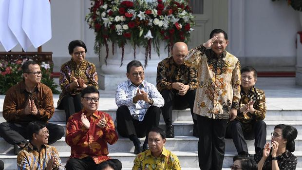 Mendagri Tito Tambah Panjang Daftar Polisi Jadi Petinggi Negeri
