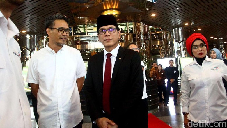 Kemenparekraf Wishnutama (Rifkianto Nugroho/detikcom) Kemenparekraf Wishnutama (Rifkianto Nugroho/detikcom)