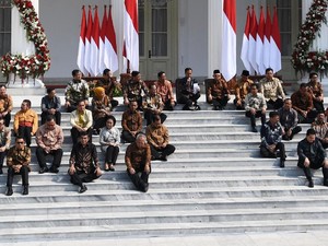 Manuver Relawan Jokowi: Projo Sorot Kinerja Menteri, Joman Dorong Reshuffle