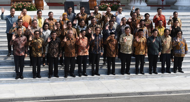 Almamater Anggota Kabinet Jokowi: 6 Menteri dari UGM, 5 Lulusan AS Almamater Anggota Kabinet Jokowi: 6 Menteri dari UGM, 5 Lulusan AS