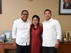 Potret Menteri Bintang Puspayoga Bersama Suaminya Eks Menkop UKM