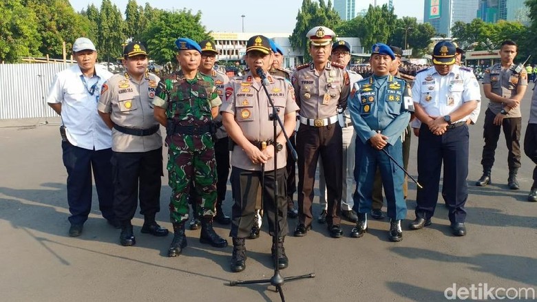Kapolda Metro Imbau Anggotanya Tak Arogan Saat Operasi Zebra 2019 Kapolda Metro Imbau Anggotanya Tak Arogan Saat Operasi Zebra 2019
