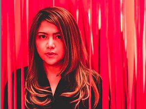 Pesona Wina Natalia, Mantan Istri Menpar Wishnutama