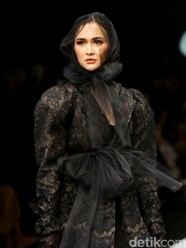 Brand Fashion Kami Tampilkan Busana Muslim dengan Teknik Jahit Khas Korea