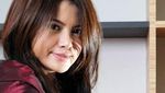 Terpukau Wina Natalia yang Awet Manisnya