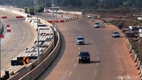 Pintu Tol Krukut tersebut dibuka mulai pukul 06.00 WIB hingga 09.00 WIB.